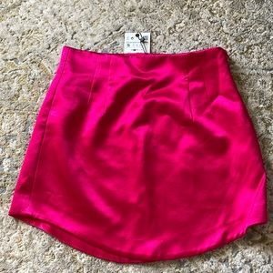 NWT Silk fuchsia Mini Skirt Zara